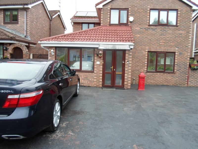 House Peartree Avenue in Liverpool