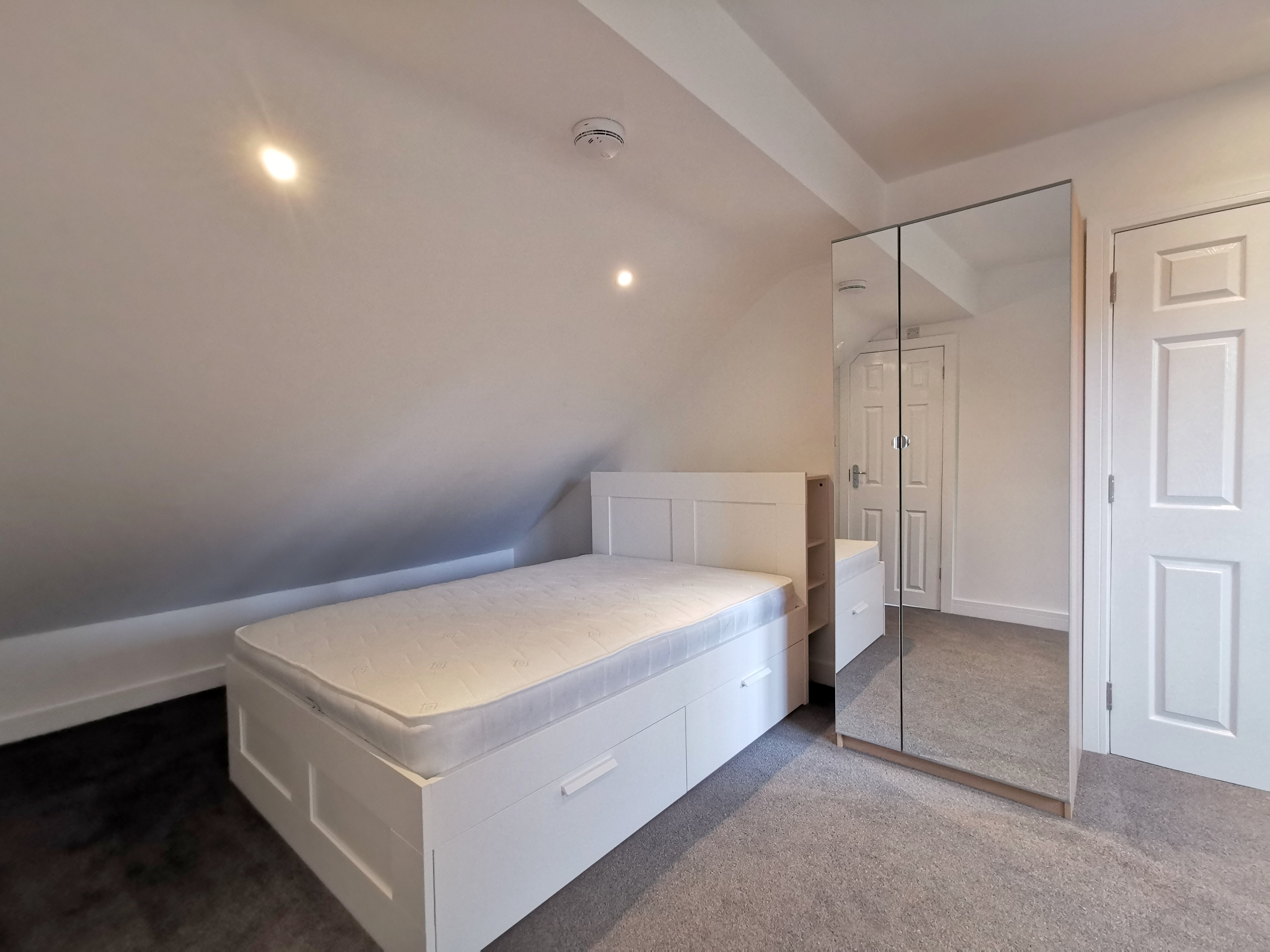 Room Lenton Abbey in Nottingham
