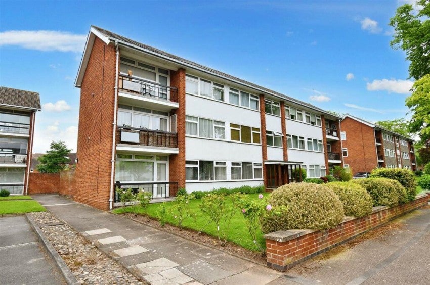Flat Arlington Avenue in Royal Leamington Spa