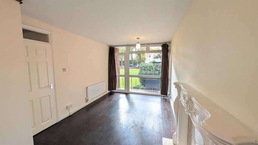 Flat Arlington Avenue in Royal Leamington Spa
