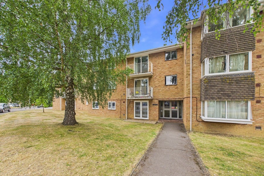 Flat Cedar Drive in Sunningdale