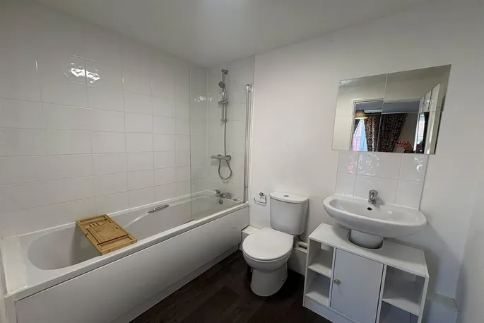 Room Cartwright Way in Nottingham