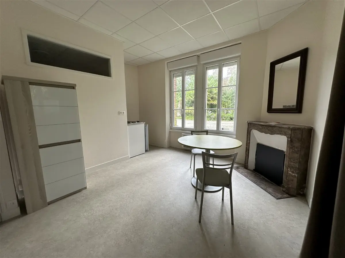 Flat Rue de Neuville in Flers
