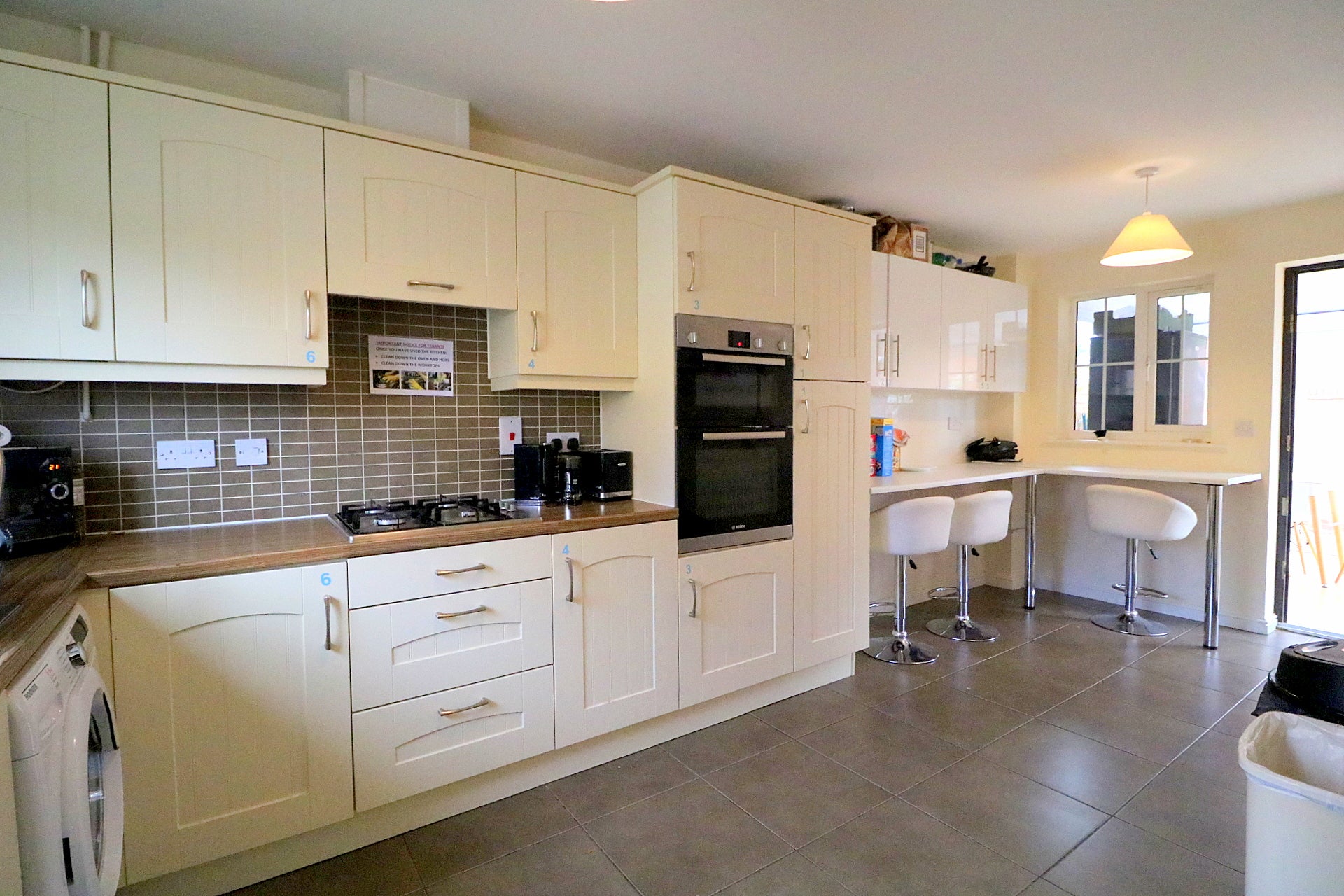 Room Maskell Drive in Renhold
