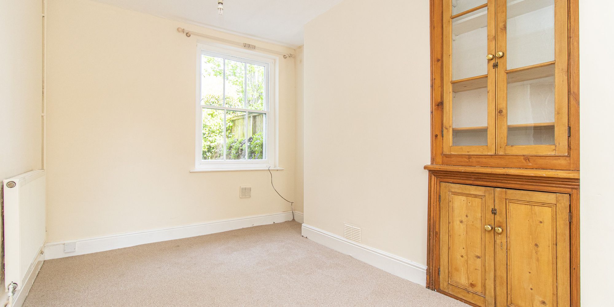 Flat Mortimer Road in Cardiff