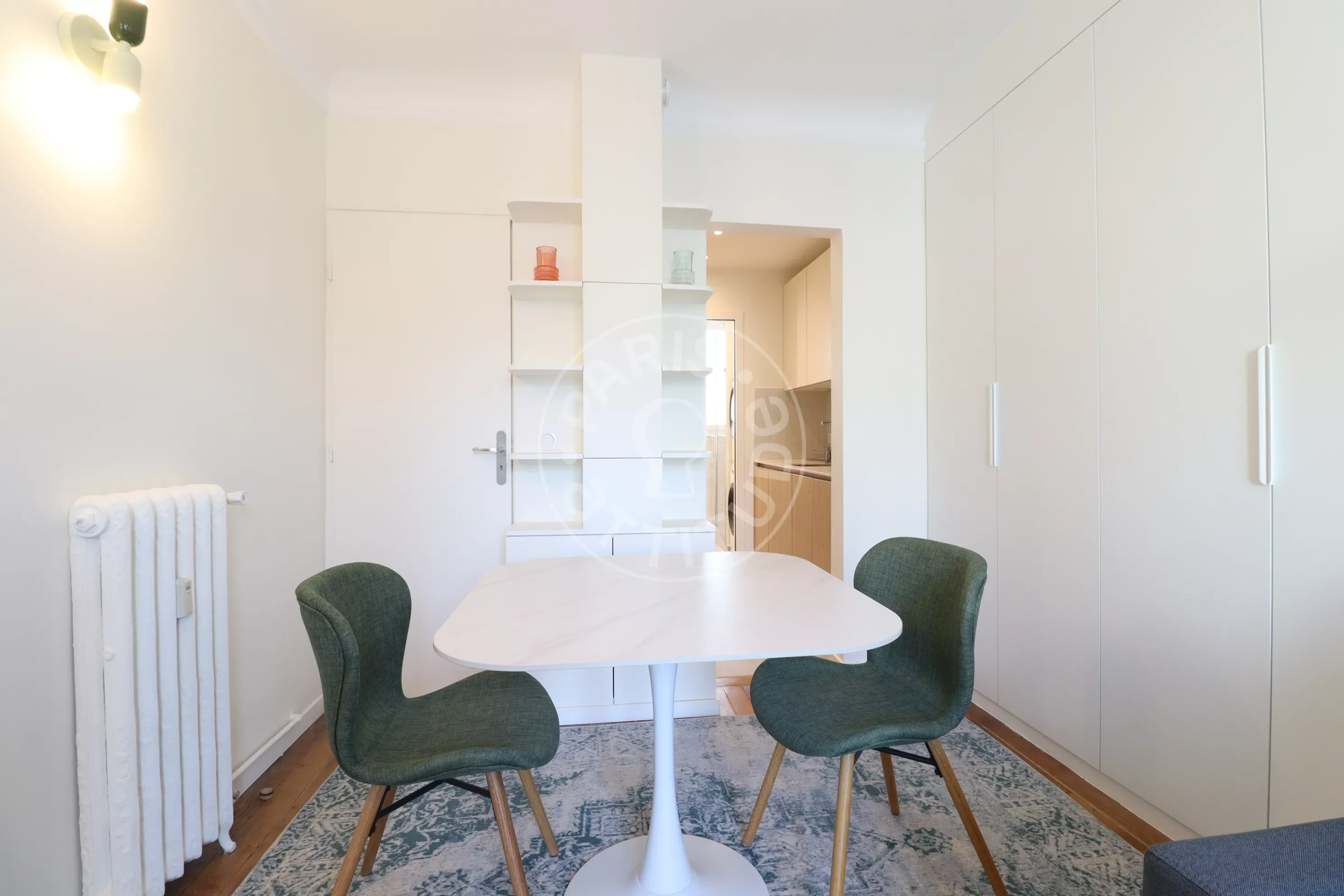 Flat Rue d'Armaillé in Paris
