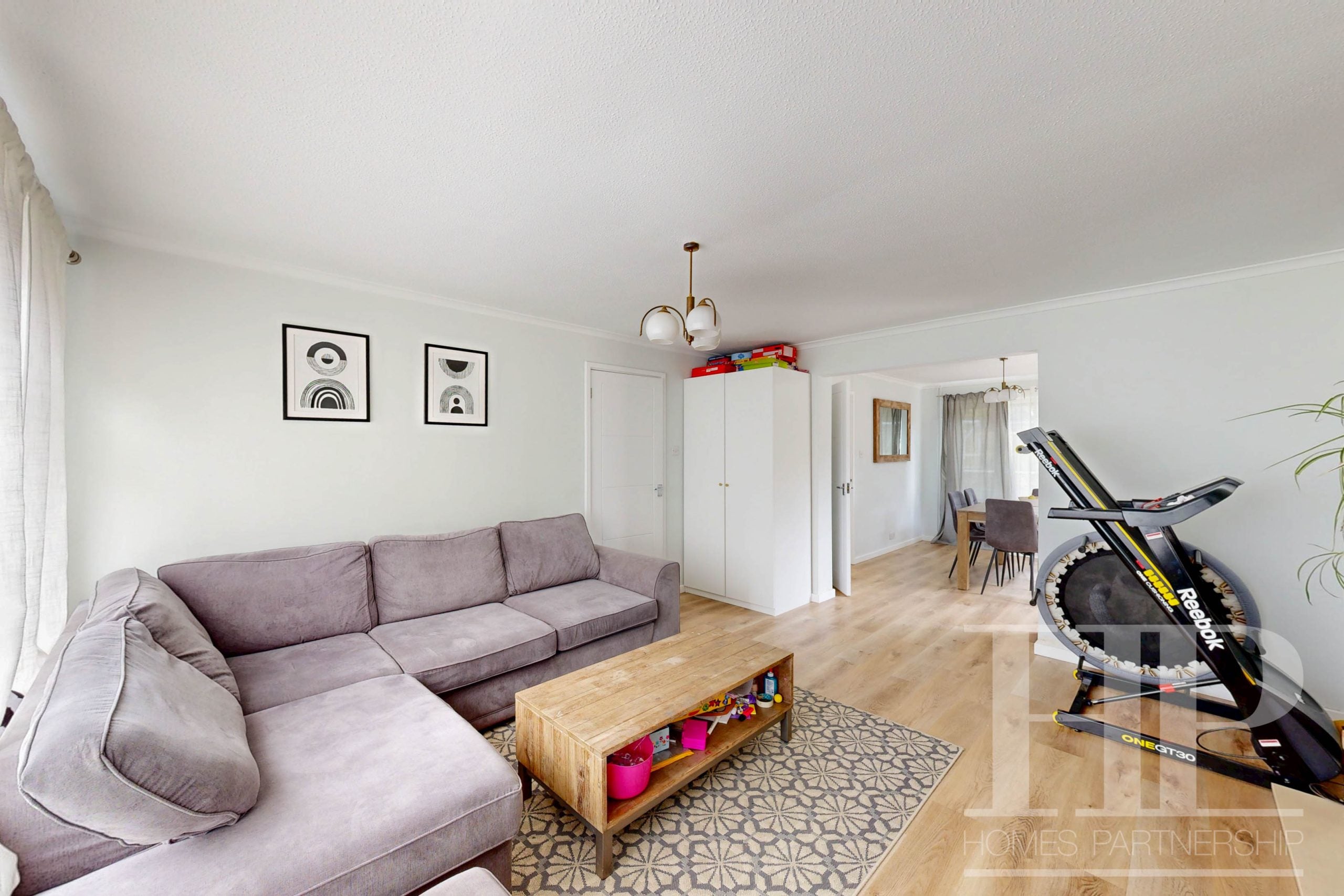 House Rosedale Close in Crawley