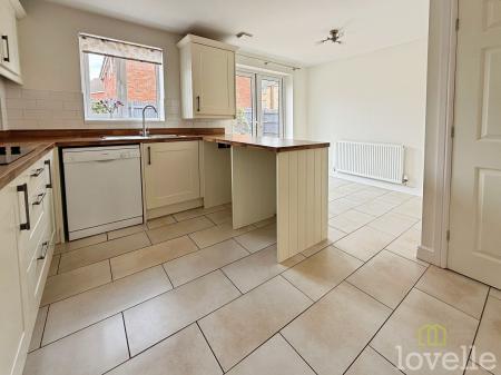House Lucius Close in North Kesteven