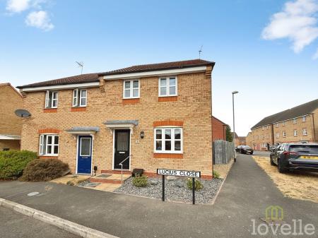 House Lucius Close in North Kesteven