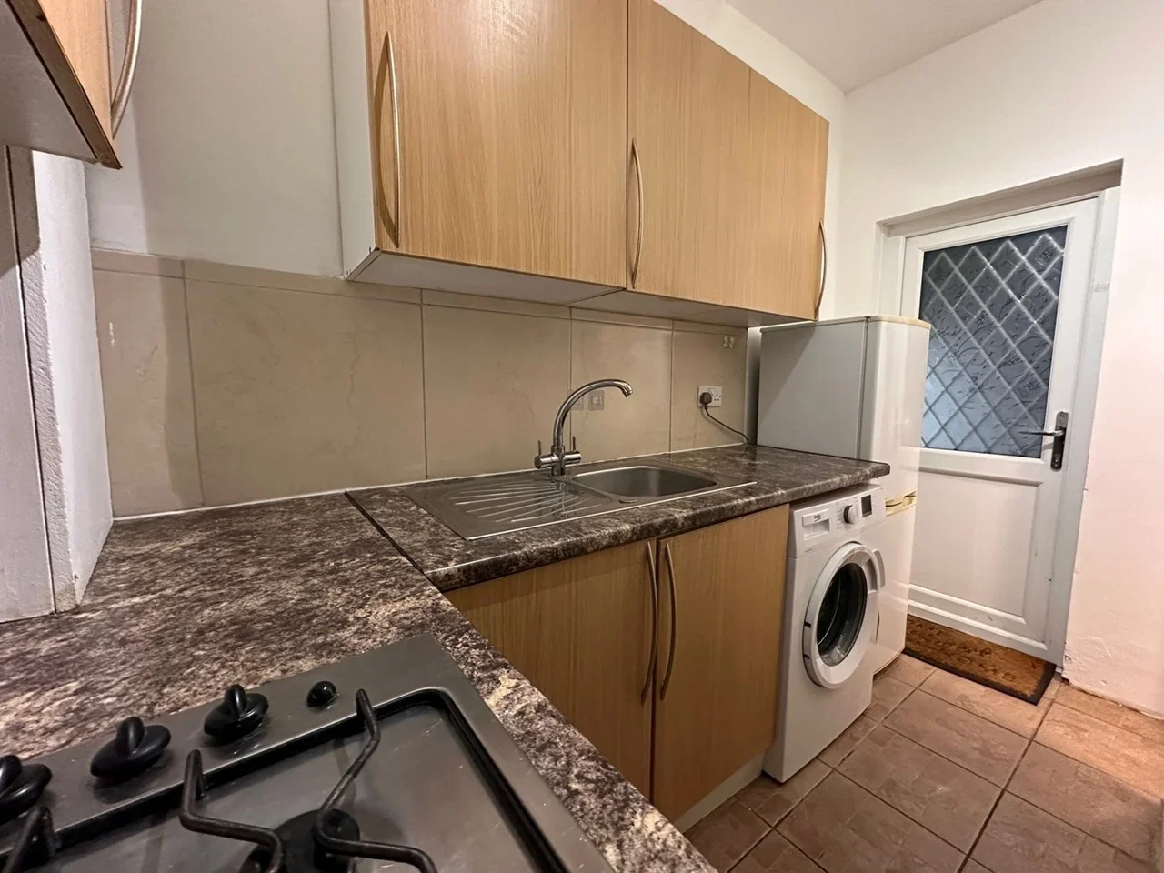 Flat Stanford Road in Greater London