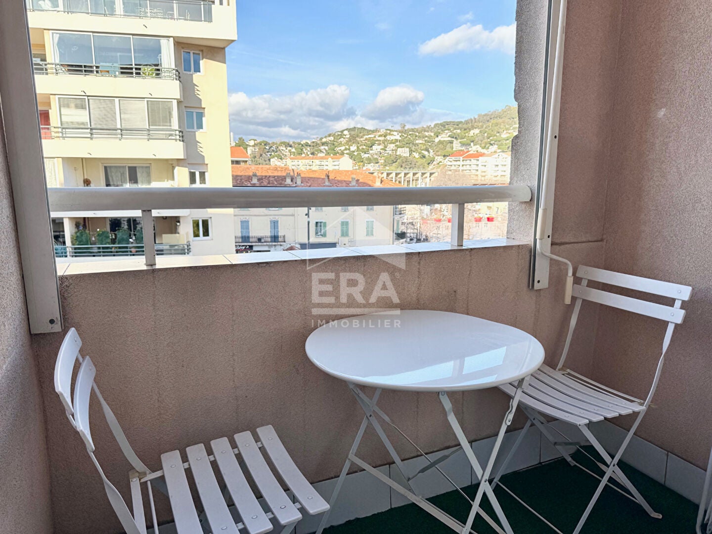 Appartement Avenue Michel Jourdan à Cannes