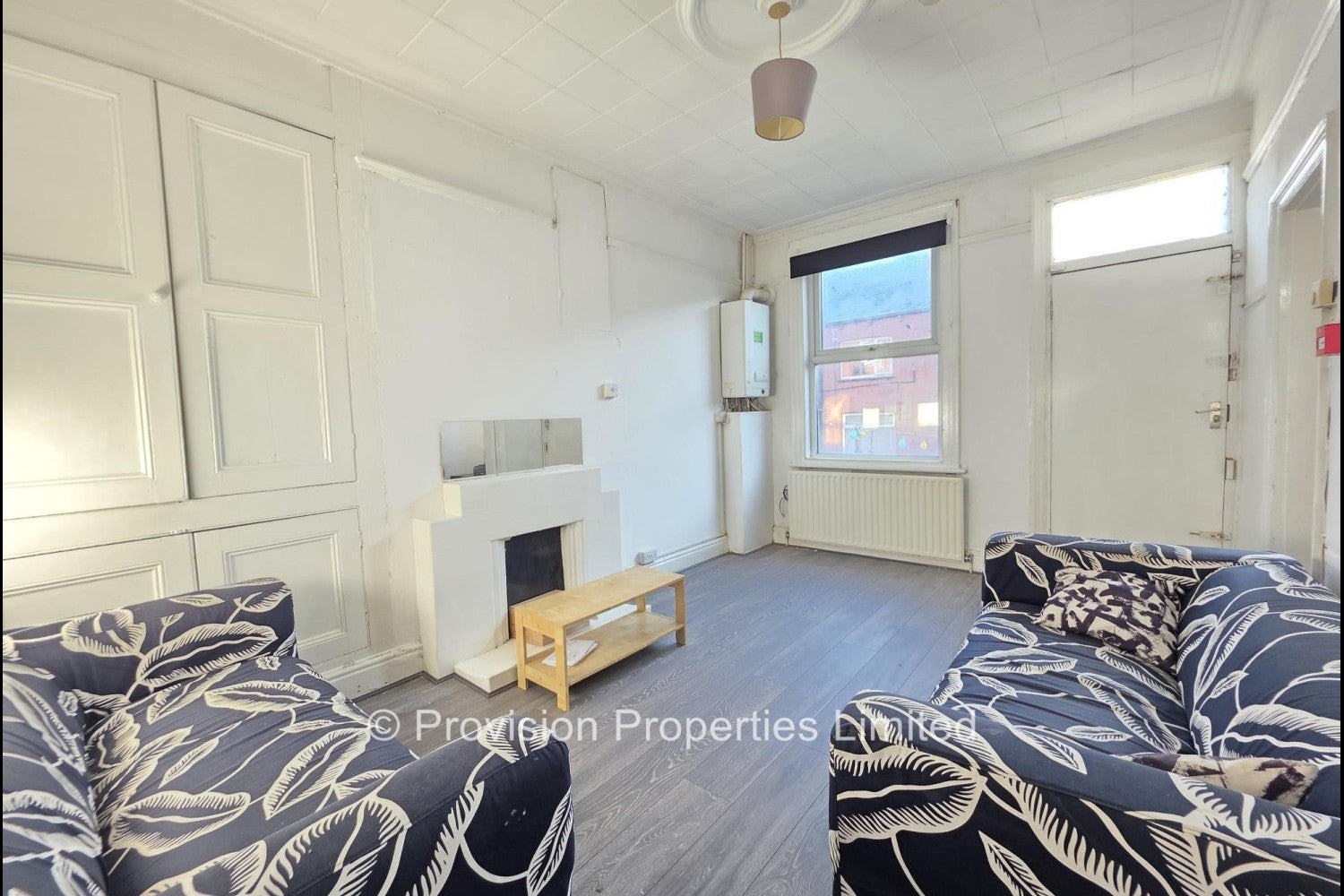 Flat Walmsley Road in Leeds