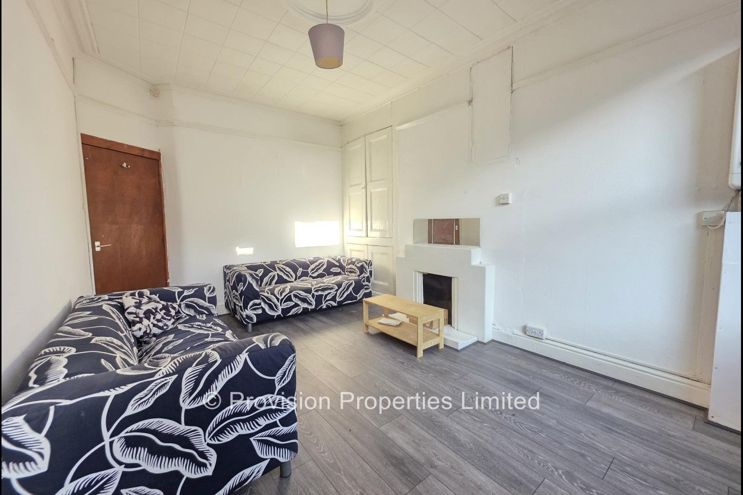 Flat Walmsley Road in Leeds