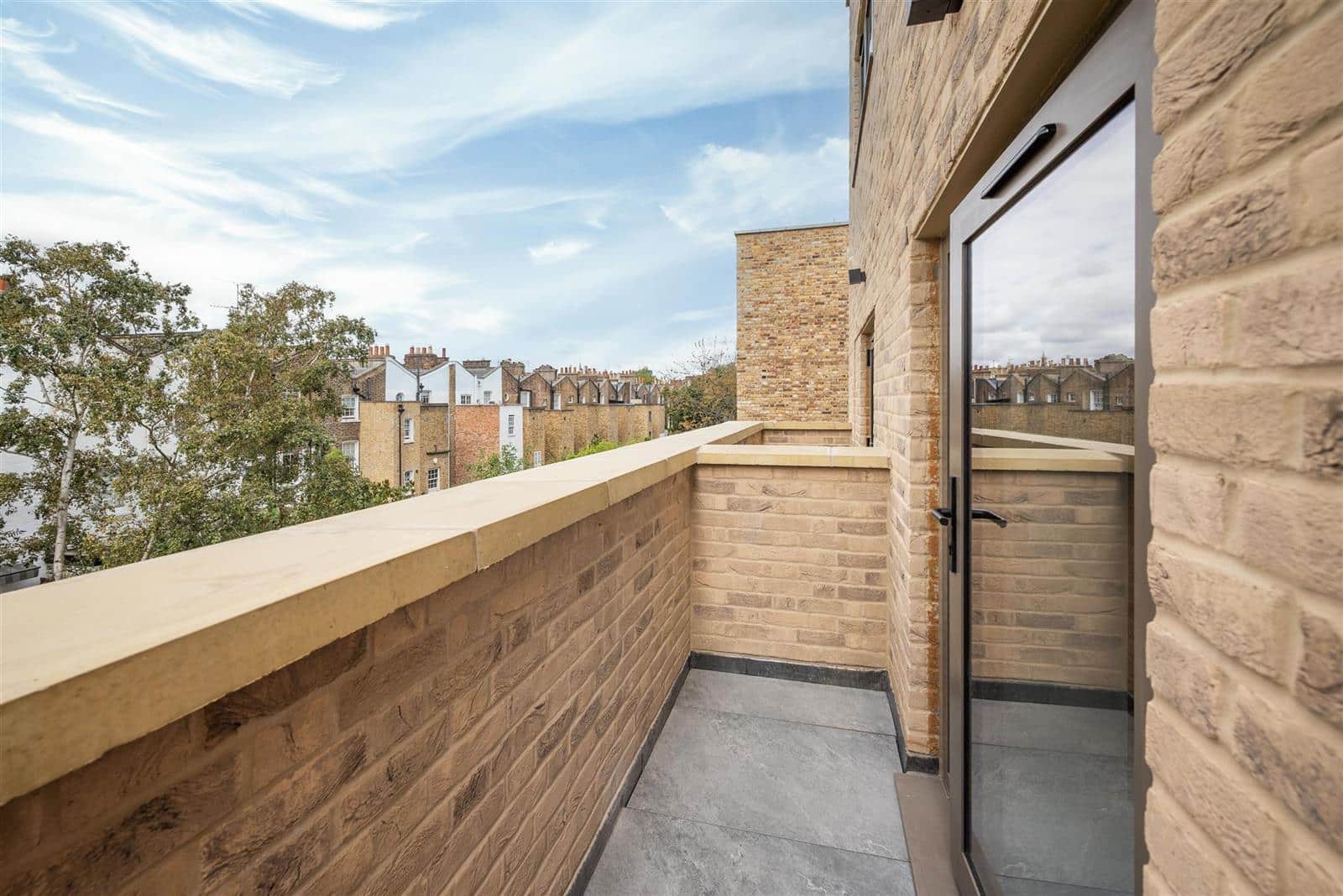 Flat Redcliffe Road in Greater London