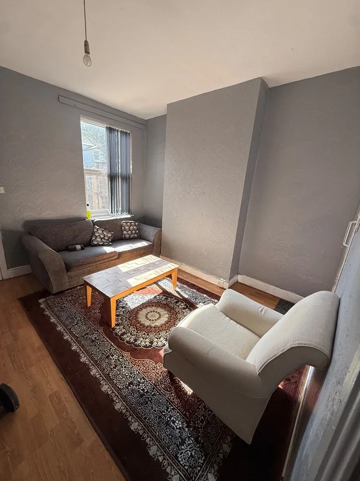 Room Charles Road in Birmingham