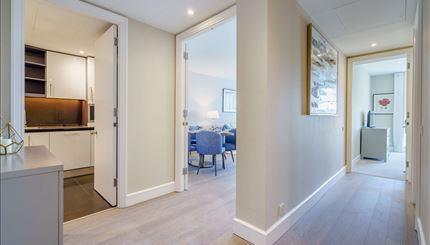 Flat Westferry Circus in Greater London