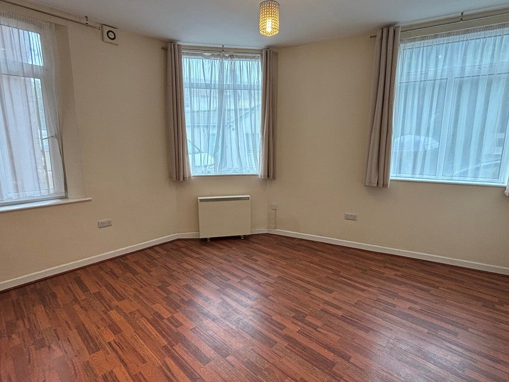 Flat Somerset Place in Teignbridge