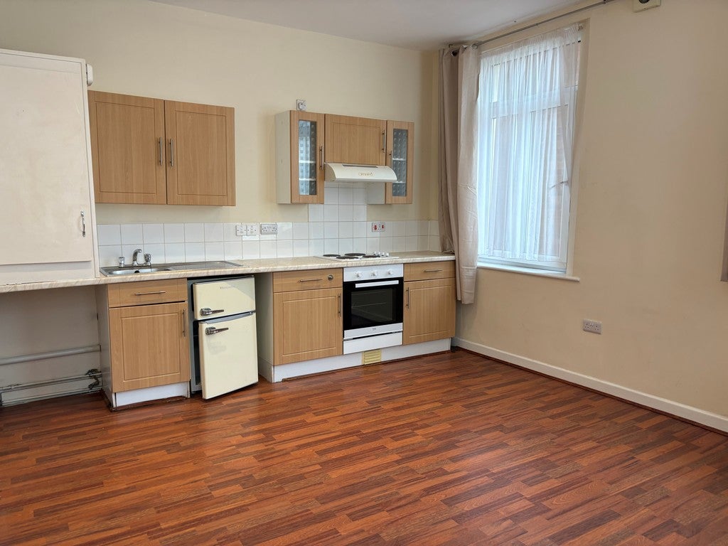 Flat Somerset Place in Teignbridge