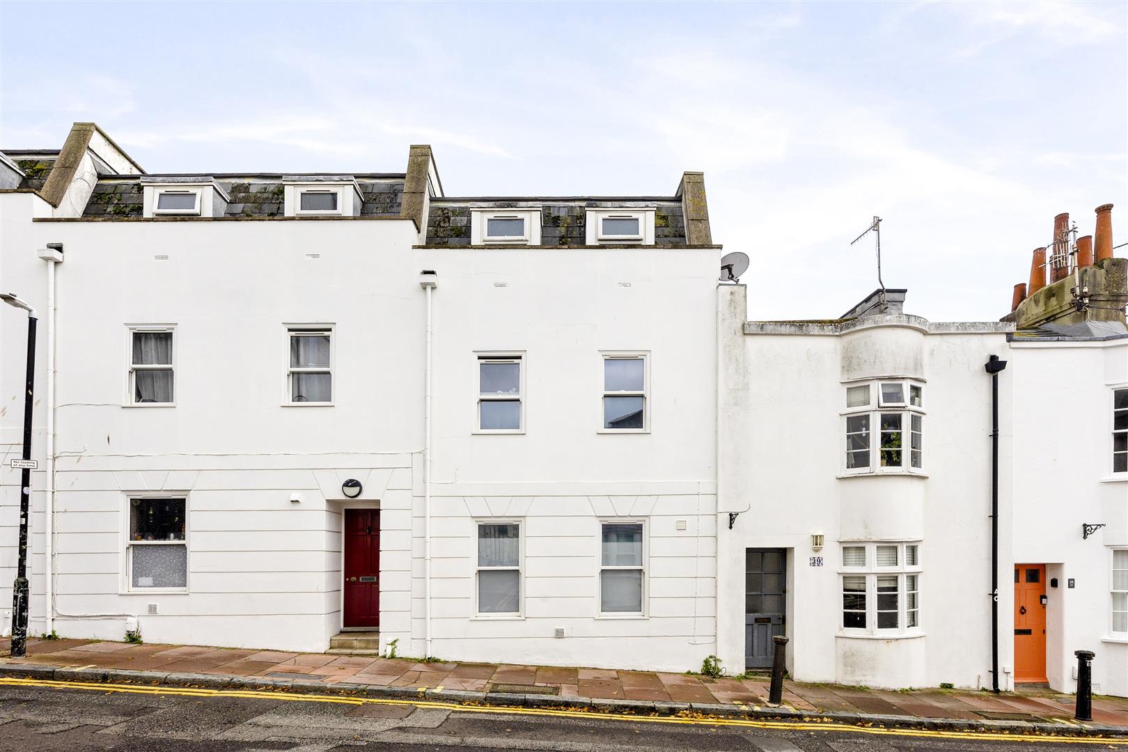 Flat Castle Street in Brighton