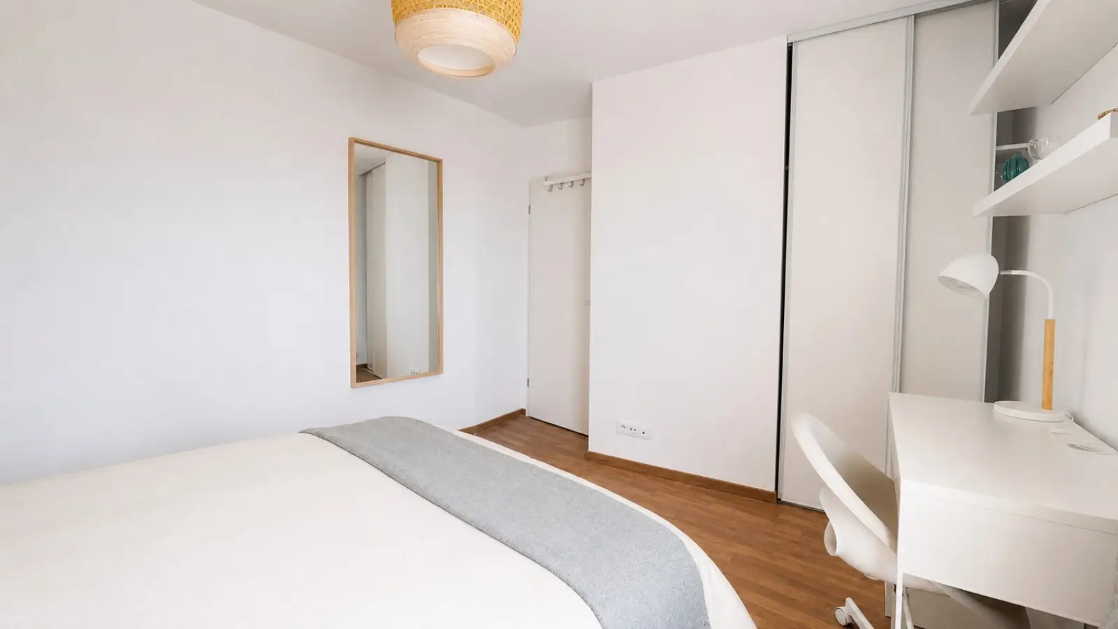 Chambre Rue Achard à Bordeaux