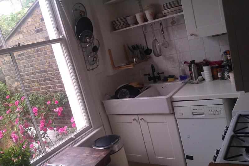 Room Claribel Road in Greater London