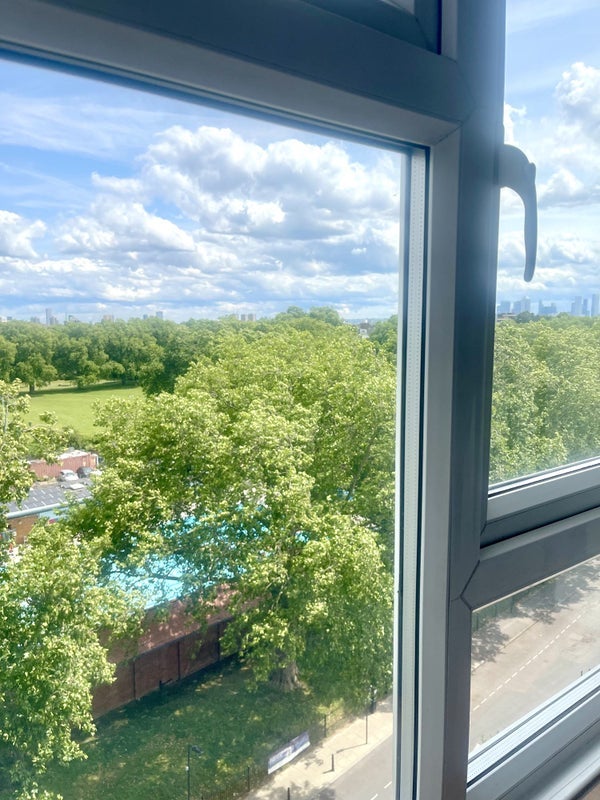 Room Morland Estate in Greater London