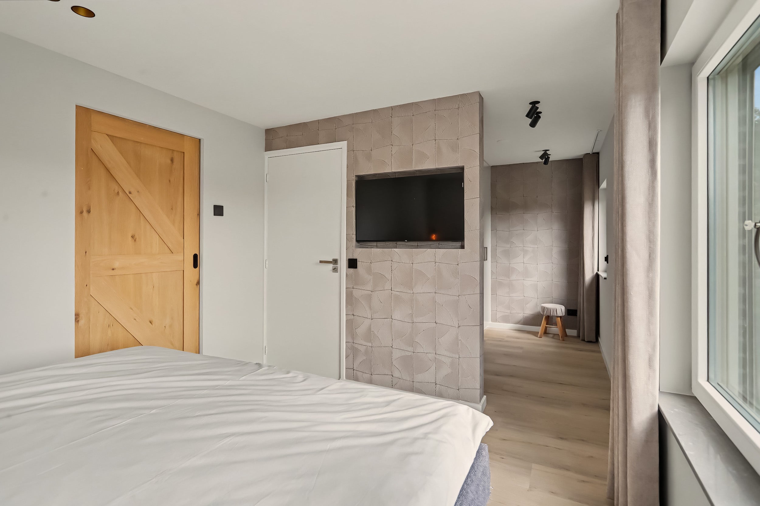 Twee-onder-één-kap te koop: Lombartsstraat 18, Diessen