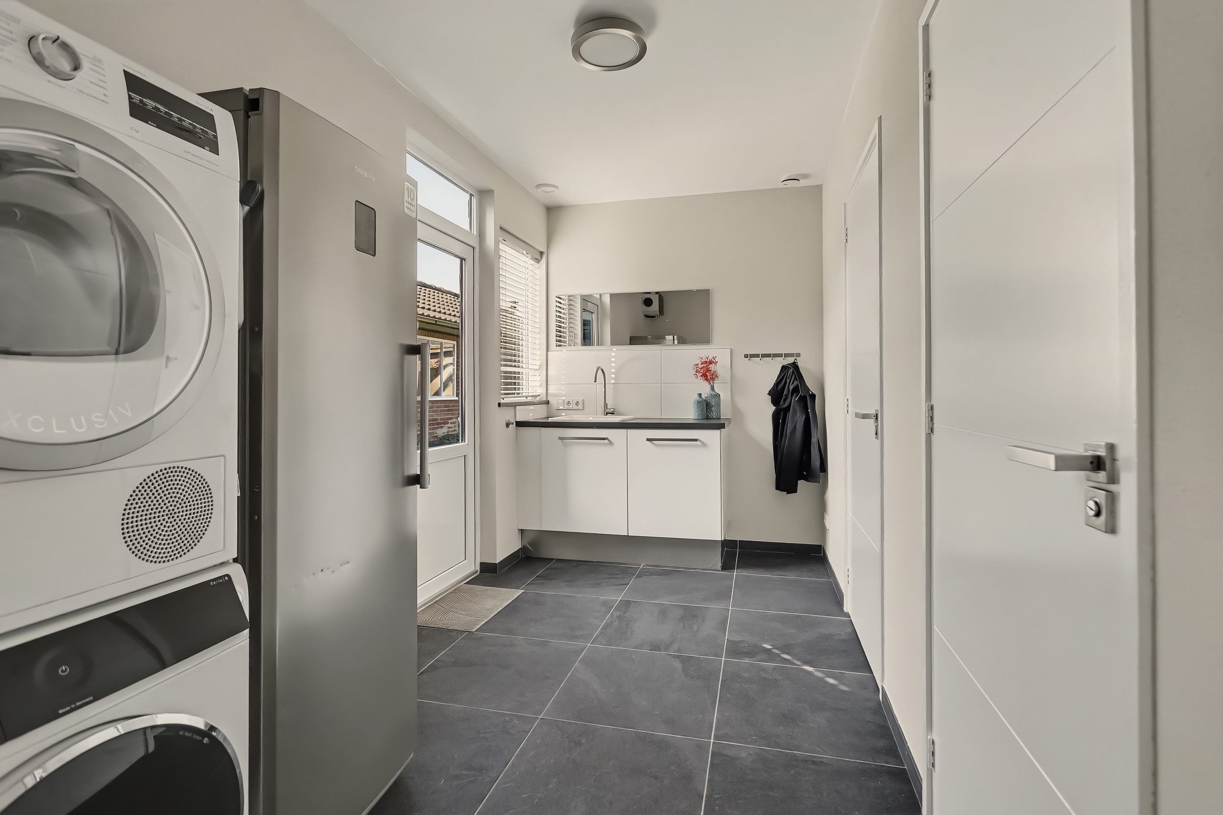 Twee-onder-één-kap te koop: Lombartsstraat 18, Diessen
