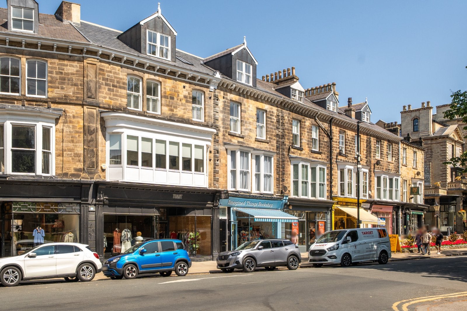 Flat Montpellier Hill in Harrogate