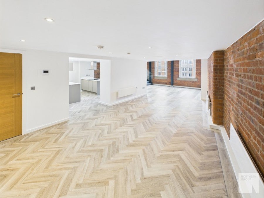 Flat Cutting Room Square in Manchester