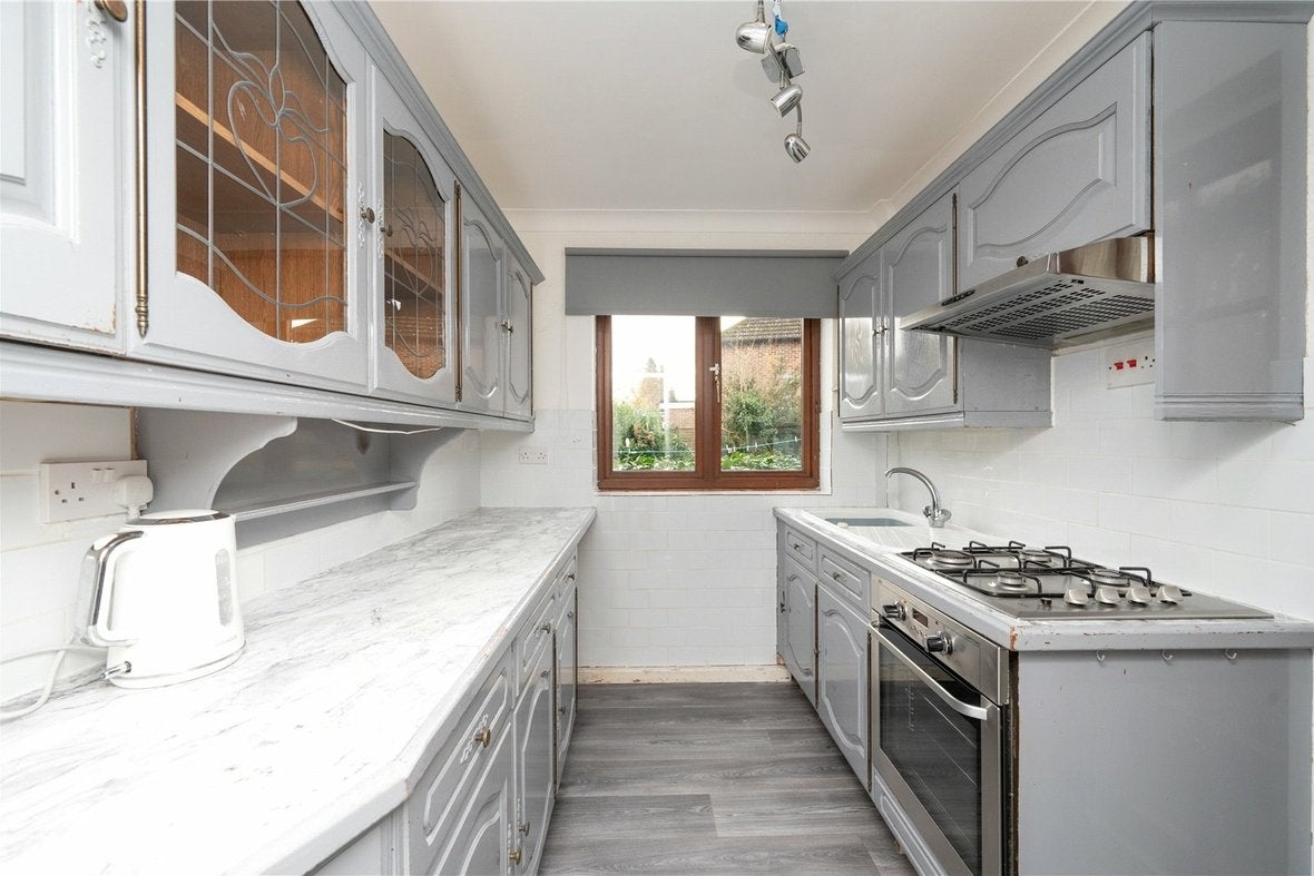 Flat Stanmount Road in St Albans