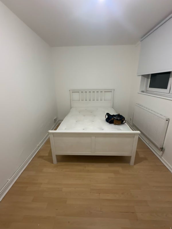 Room Hotspur Street in Greater London