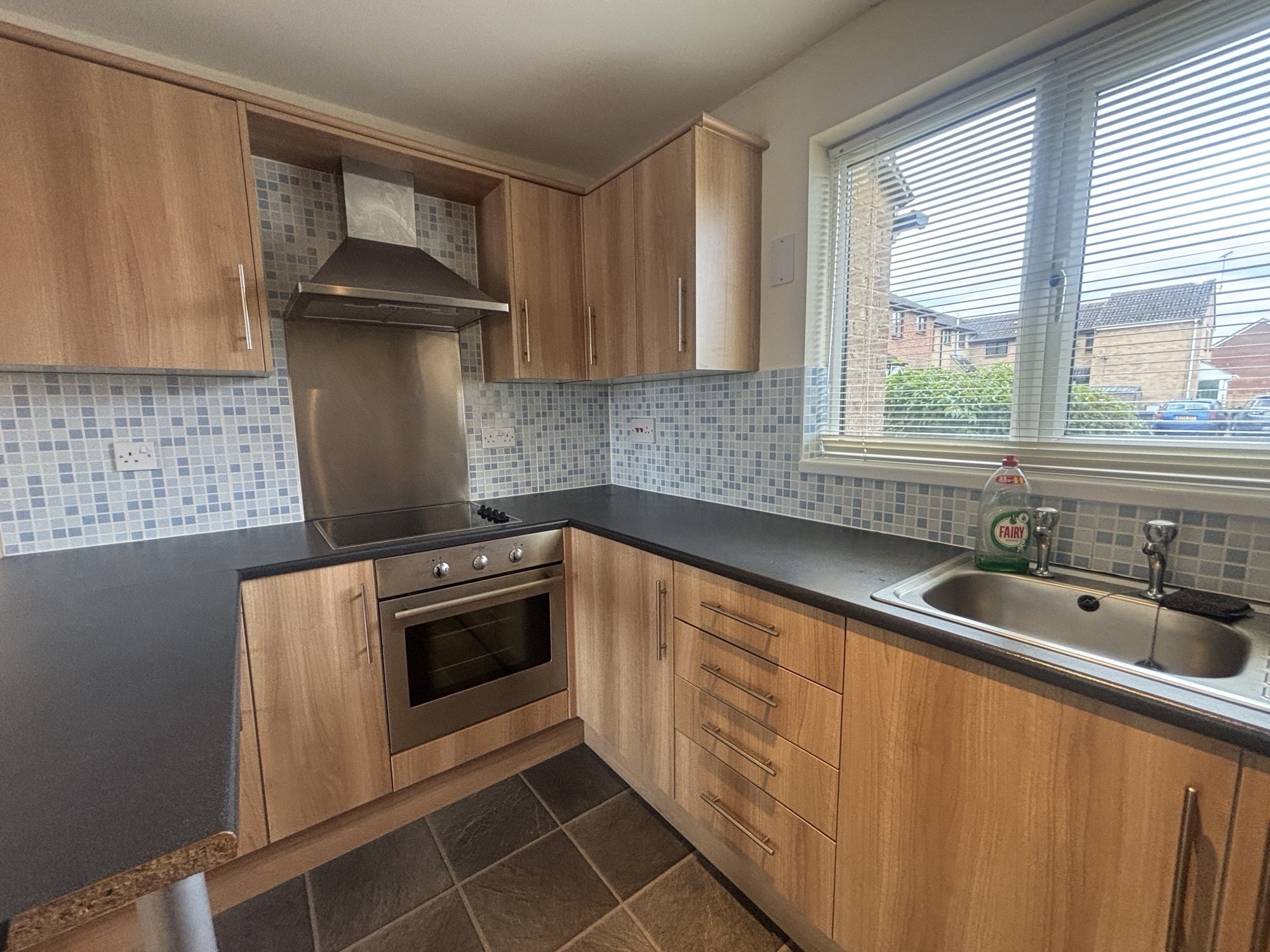 Flat Highgrove Close in Calne