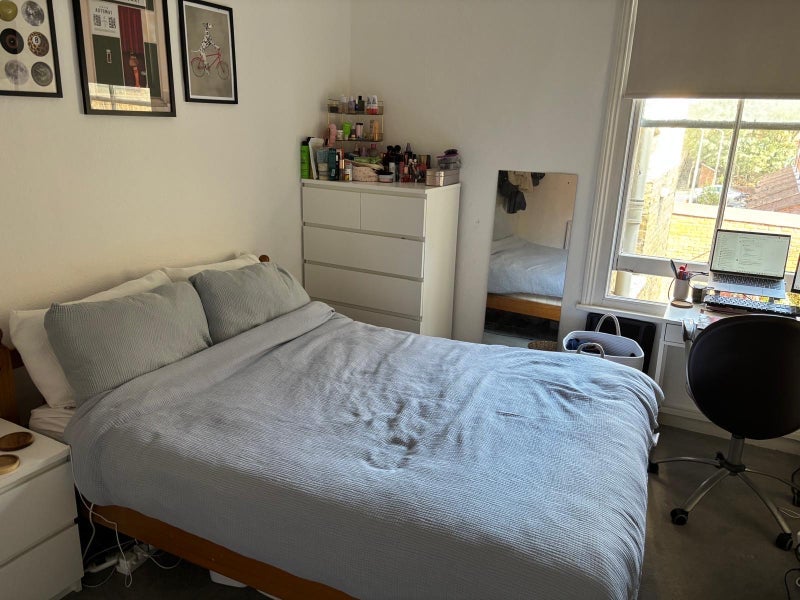 Room Saint Alphonsus Road in Greater London