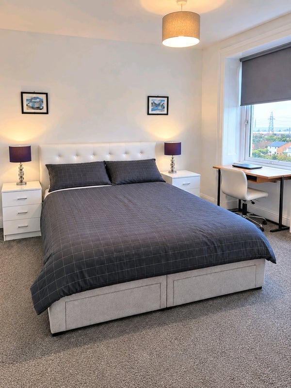 Room Carleston Street in Glasgow