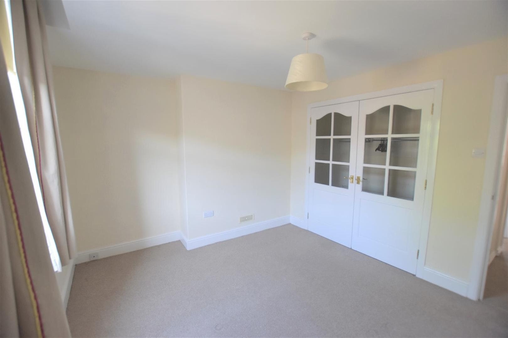 Flat Westbourne Grove in Scarborough