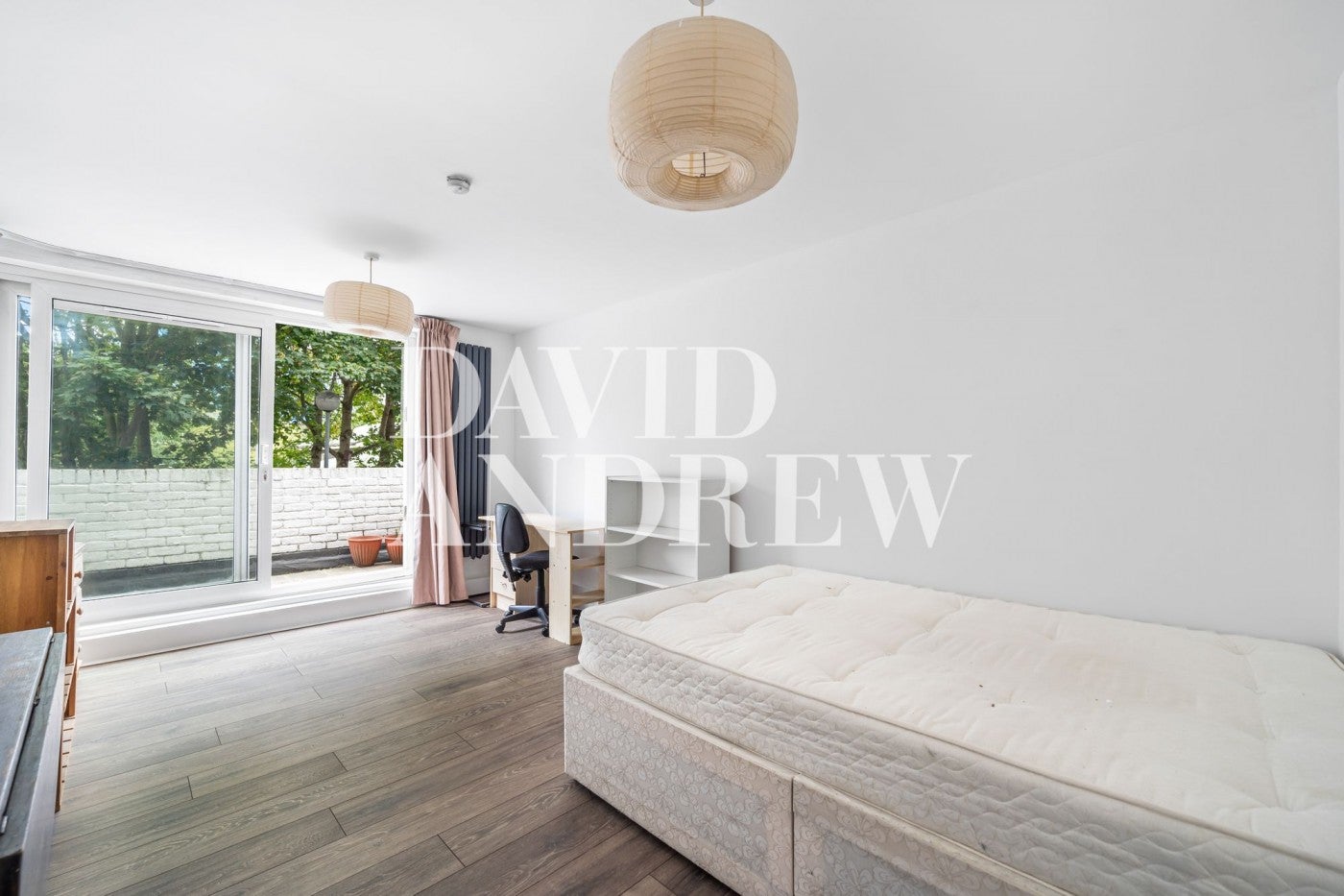Flat Magdala Avenue in Greater London