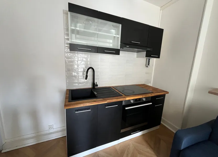 Chambre Rue Edmond Gondinet à Saint-Yrieix-la-Perche