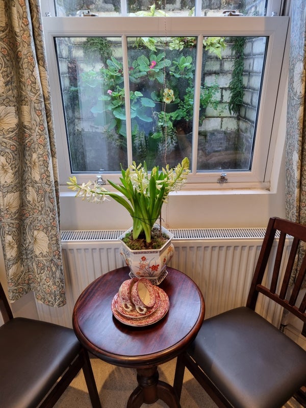 Room Waverley Road in Liverpool