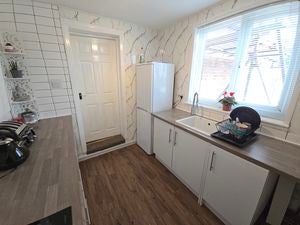 Flat West Ford Road in Bomarsund