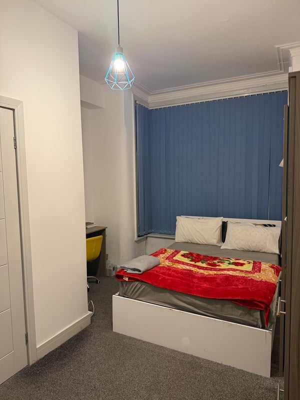 Room Back Bertrand Road in Bolton