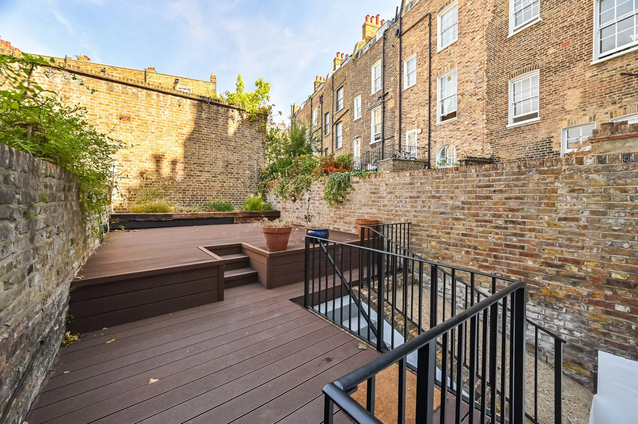 Flat River Street in Greater London