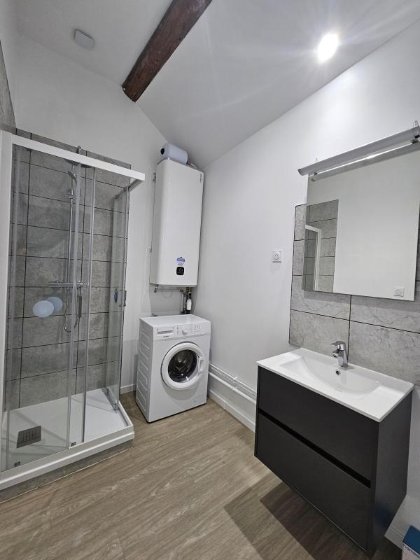 Appartement Rue du Général Voisin à Bourgoin-Jallieu