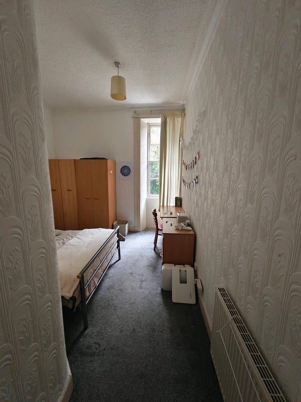 Room White Street in Glasgow