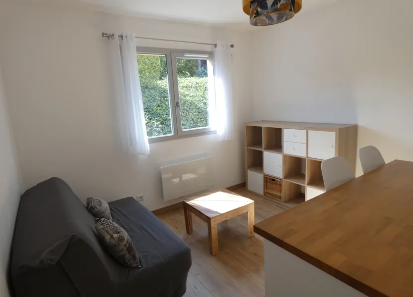 Appartement Chemin de Chazelles à Saint-Genis-Laval