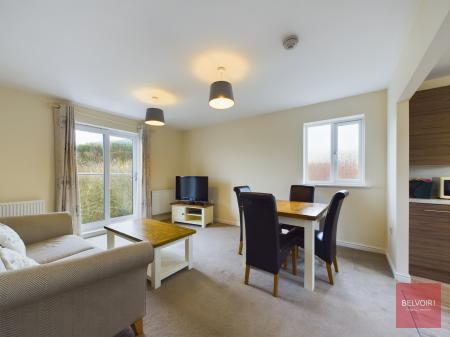 Flat Golwg Y Garreg Wen in Swansea