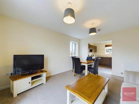 Flat Golwg Y Garreg Wen in Swansea