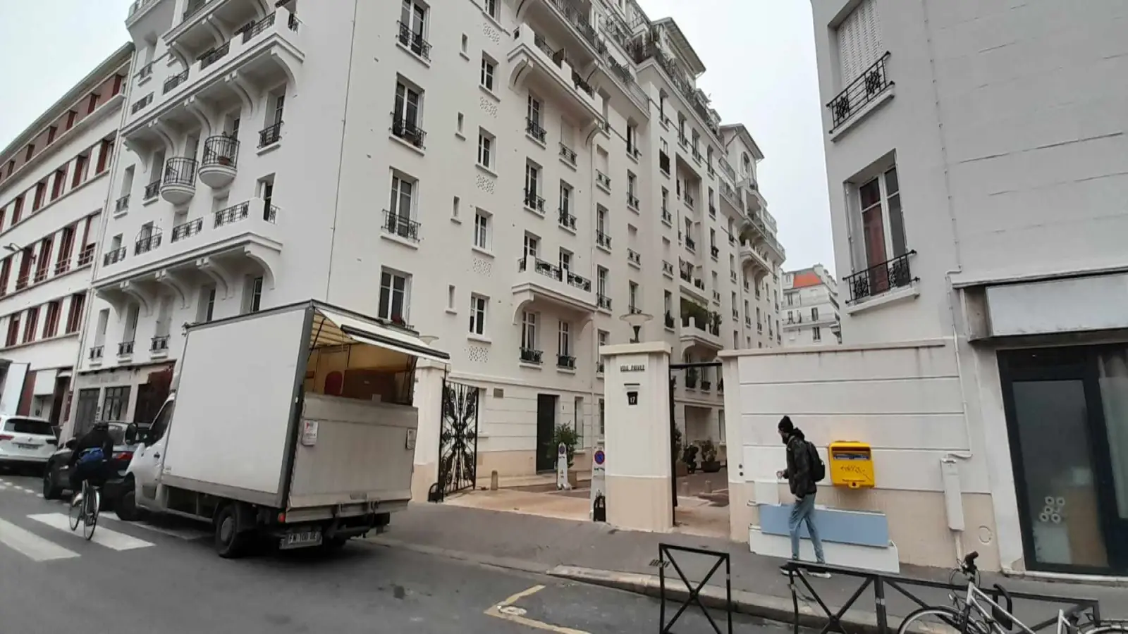 Flat Square de Port-Royal in Paris