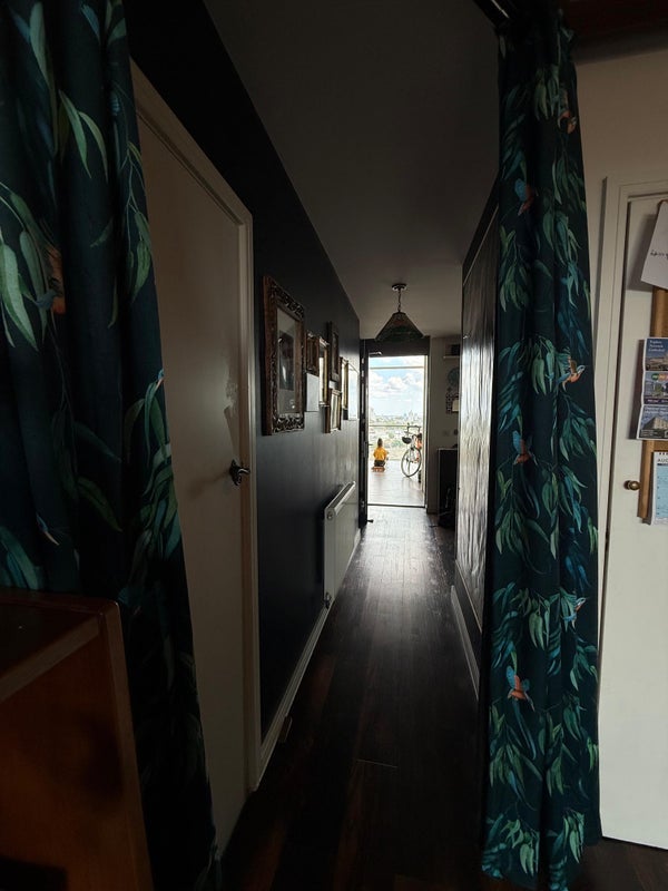 Room Newham Way in Greater London