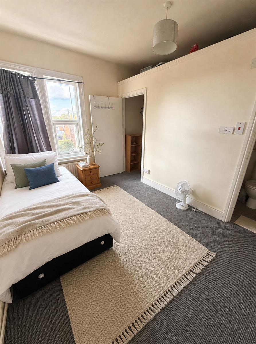Room Huntingtower Road in South Kesteven